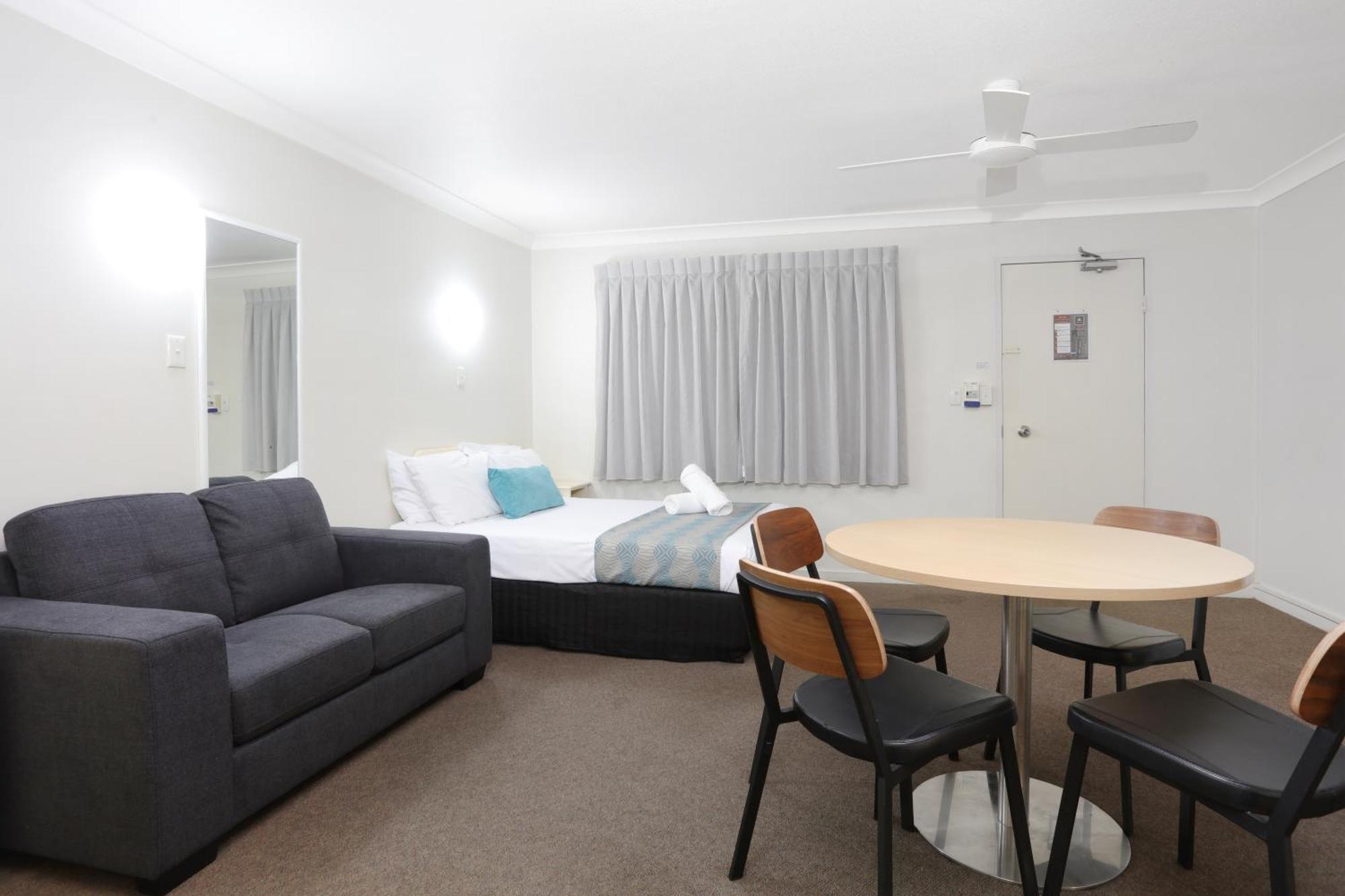 Southport Motel & Apartments Gold Coast Ngoại thất bức ảnh